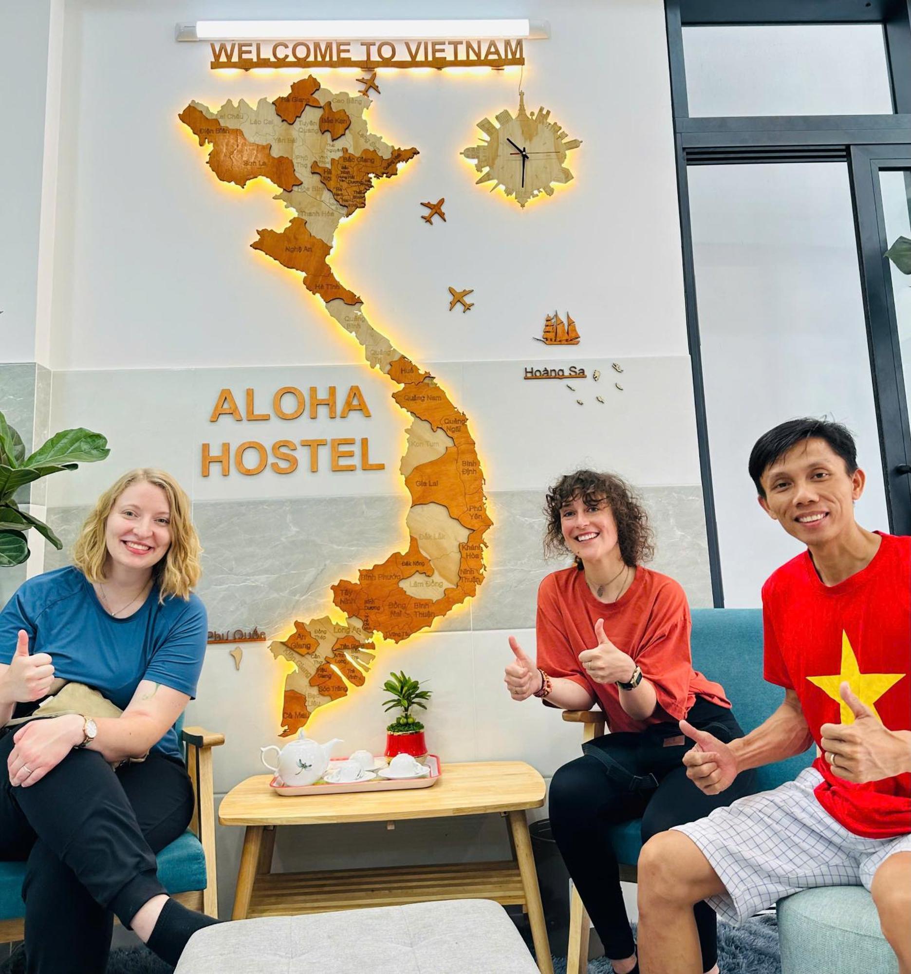 Aloha Saigon Premium By Local Travel Experts - Newly Opened, Less-touristy Location, Spacious Rooms, Glass Shower Bathroom, Free Breakfast & Walking Tour Nhà trọ TP. Hồ Chí Minh