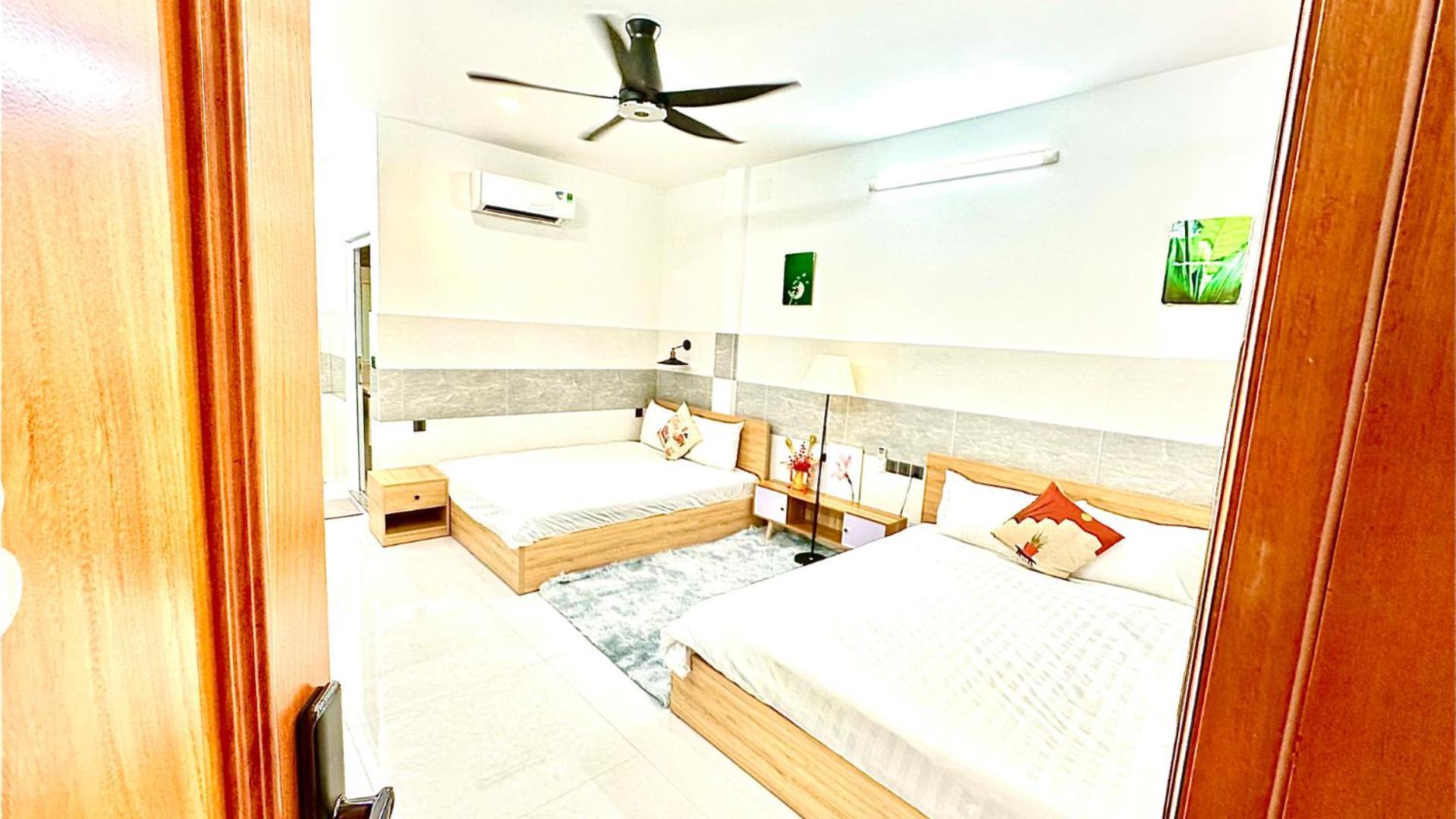 Aloha Saigon Premium By Local Travel Experts - Newly Opened, Less-touristy Location, Spacious Rooms, Glass Shower Bathroom, Free Breakfast & Walking Tour TP. Hồ Chí Minh