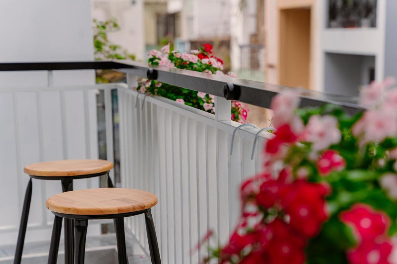 Aloha Saigon Premium By Local Travel Experts - Newly Opened, Less-touristy Location, Spacious Rooms, Glass Shower Bathroom, Free Breakfast & Walking Tour TP. Hồ Chí Minh
