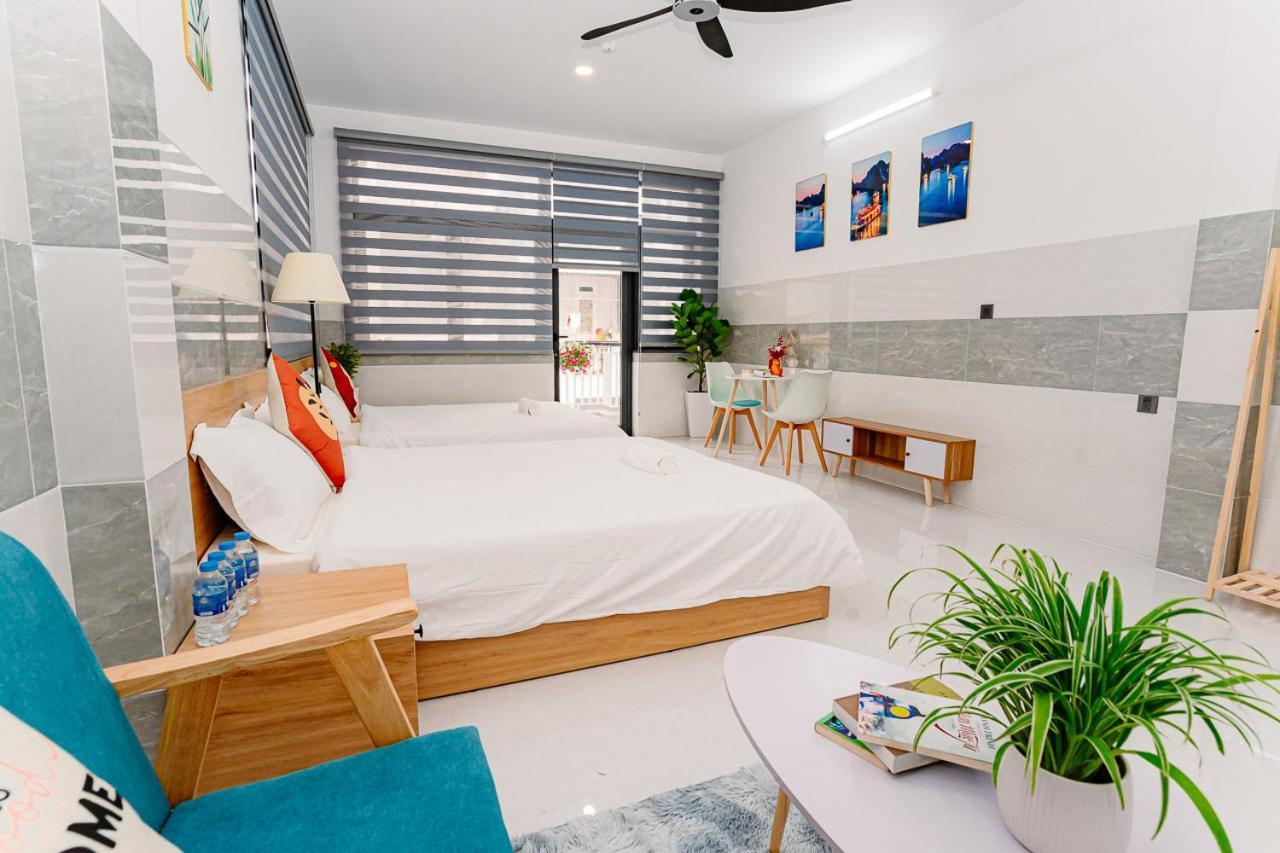 Nhà trọ Aloha Saigon Premium By Local Travel Experts - Newly Opened, Less-touristy Location, Spacious Rooms, Glass Shower Bathroom, Free Breakfast & Walking Tour